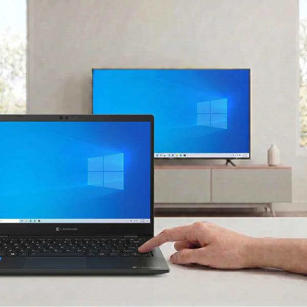 Toshiba Dynabook G83 HV 画面ミラーリング機能