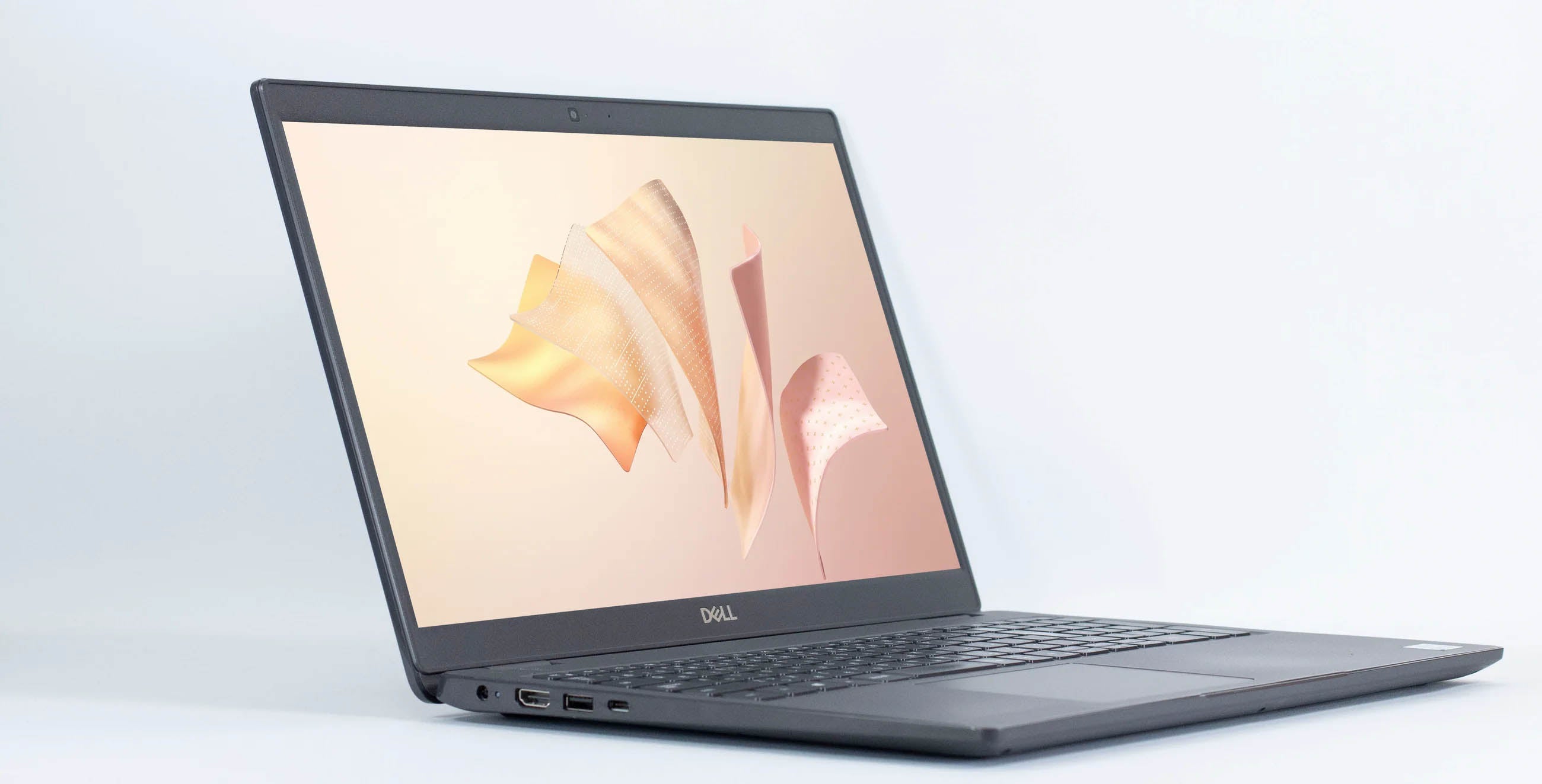 DELL Latitude 3510 - 薄型軽量で、オフィス環境に最適です。
