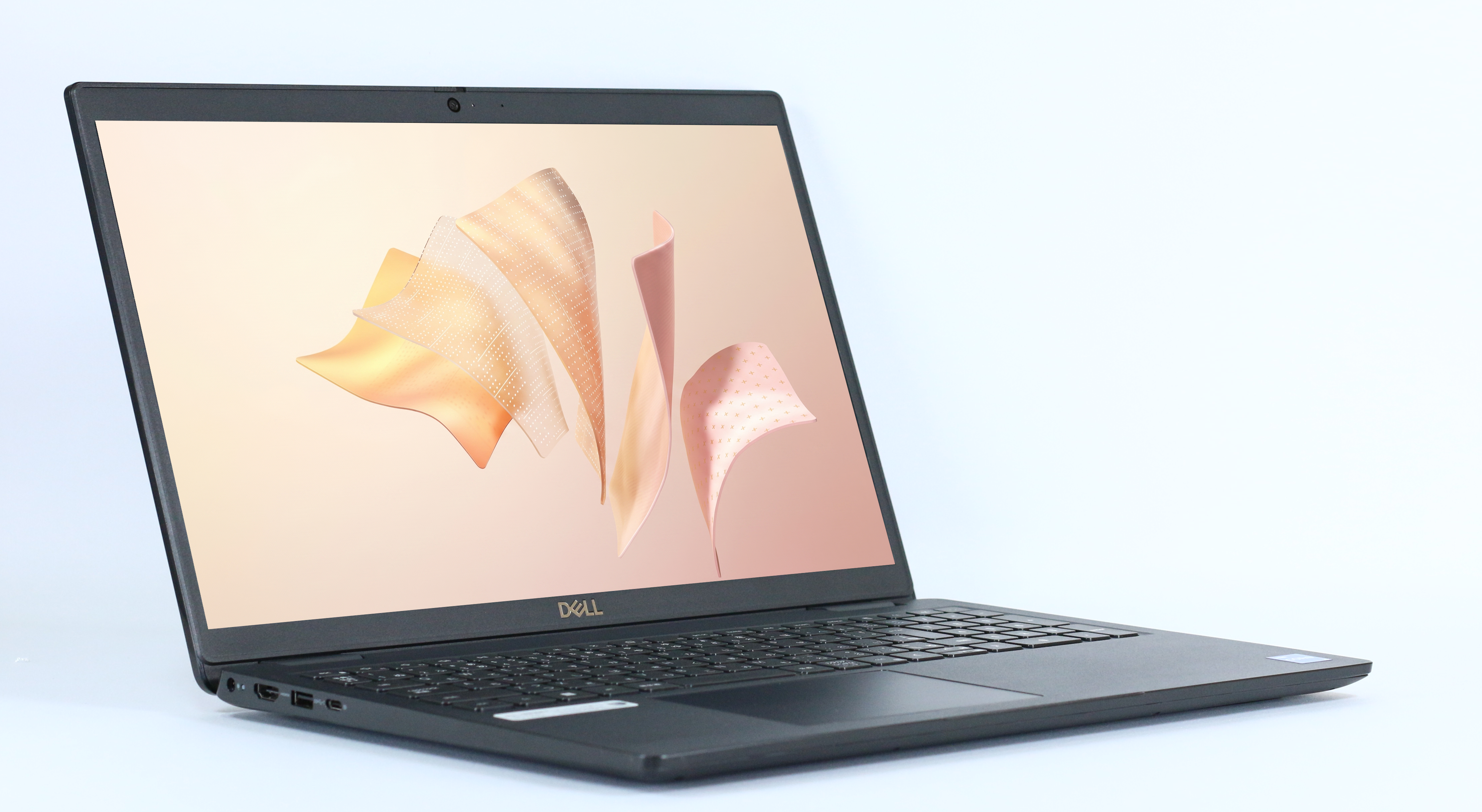 DELL Latitude 3520 - 薄型軽量で、オフィス環境に最適です。