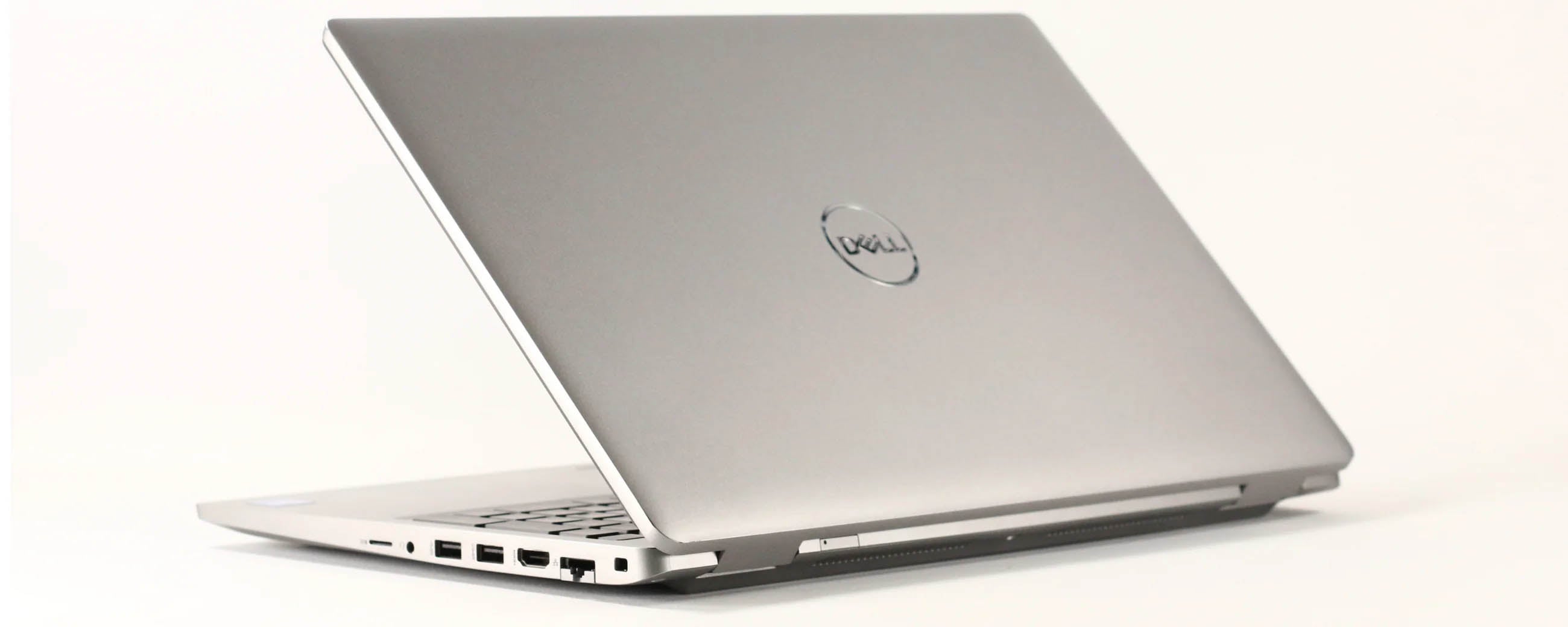 Dell Precision 3560 - スタイリッシュな天板デザインと象徴的なロゴマーク